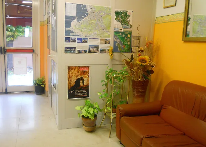 Nazareth 2* טריאסטה